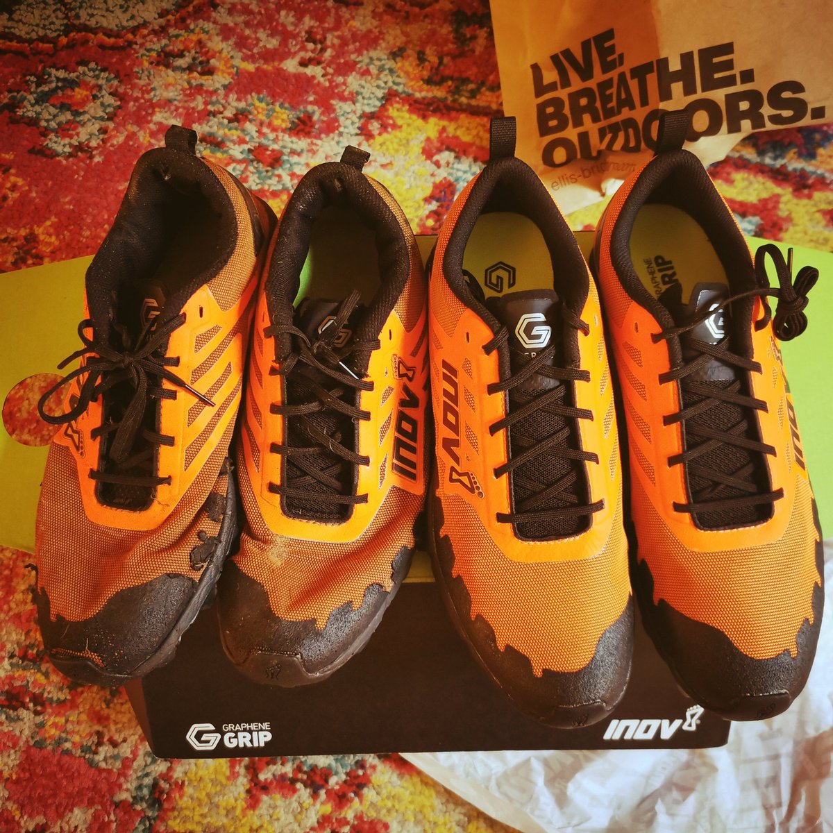 After doing well over 1000k in my <a href="/inov_8/">INOV8</a> x-talon g235s on the hills around #littleborough I thought I'd treat myself to a new pair ✌️😁 Can you tell which pair is which?