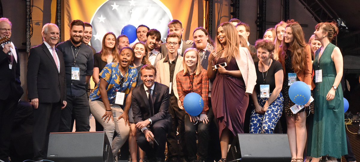 Ben je tussen 16 &amp; 30 en werk je aan een project met een Europese dimensie? Meld je aan voor de Karel de Grote prijs en win financering voor jouw project: bit.ly/3kI3kgy #ECYP2021