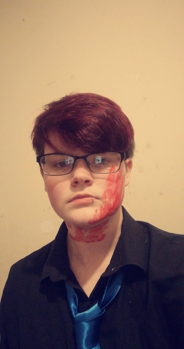 Umbra_Scriptor's tweet photo. Hii! I'm Jett and I'm autistic with PTSD and Social Anxiety so I struggle a lot with day to day life. But I manage to get by. I don't really have anything planned so here's some old Logan cosplay ππ
#disabledfandersday
#fanderdisability
#disabilityblackout
@ThomasSanders https://t.co/jcQ8kfLxSK