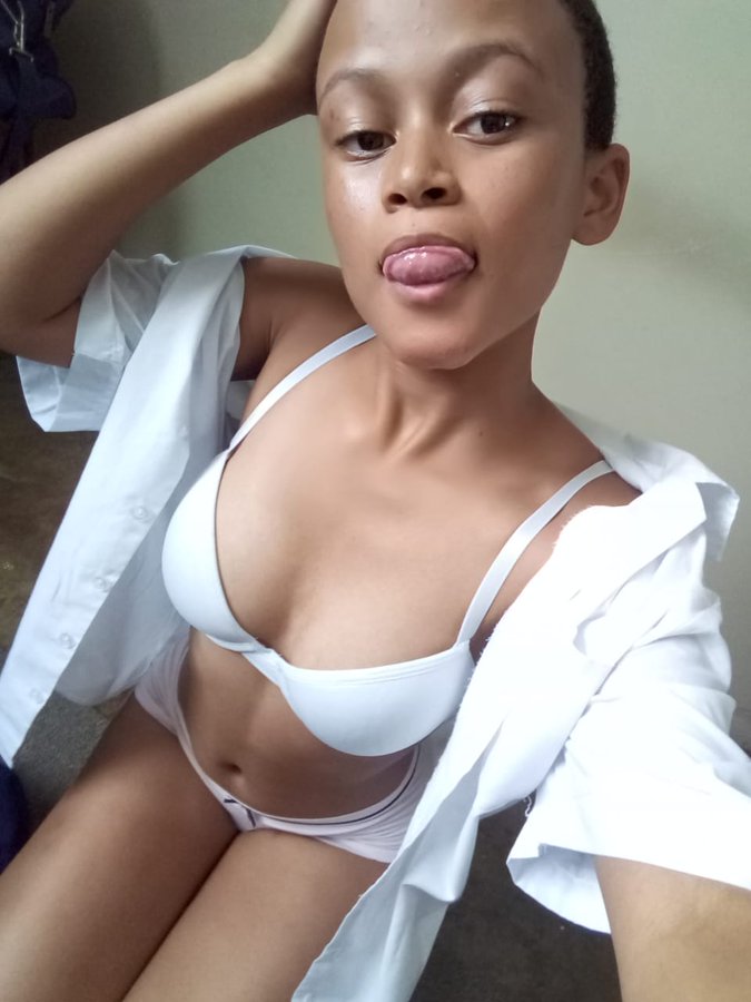Naughtyama2000's tweet photo. Will you follow back, if you will Retweet this let’s follow you!! 🤩 https://t.co/VQ7EjhqmEh