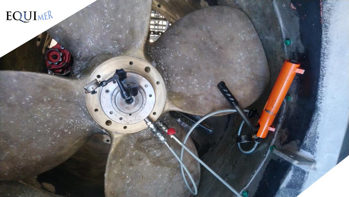 Equimer_marine's tweet photo. [Maintenance – Yatch AMORE VERO 🛳] 

💬 L’équipe technique EQUIMER se sont occupés, de la maintenance et remise en état du propulseur Jastram sur le #yacht AMORE VERO. 👏

▶ Les travaux se sont déroulés dans le chantier naval #MB92 dans la Ville de La Ciotat. 

#Equimer https://t.co/zf78UT19oS