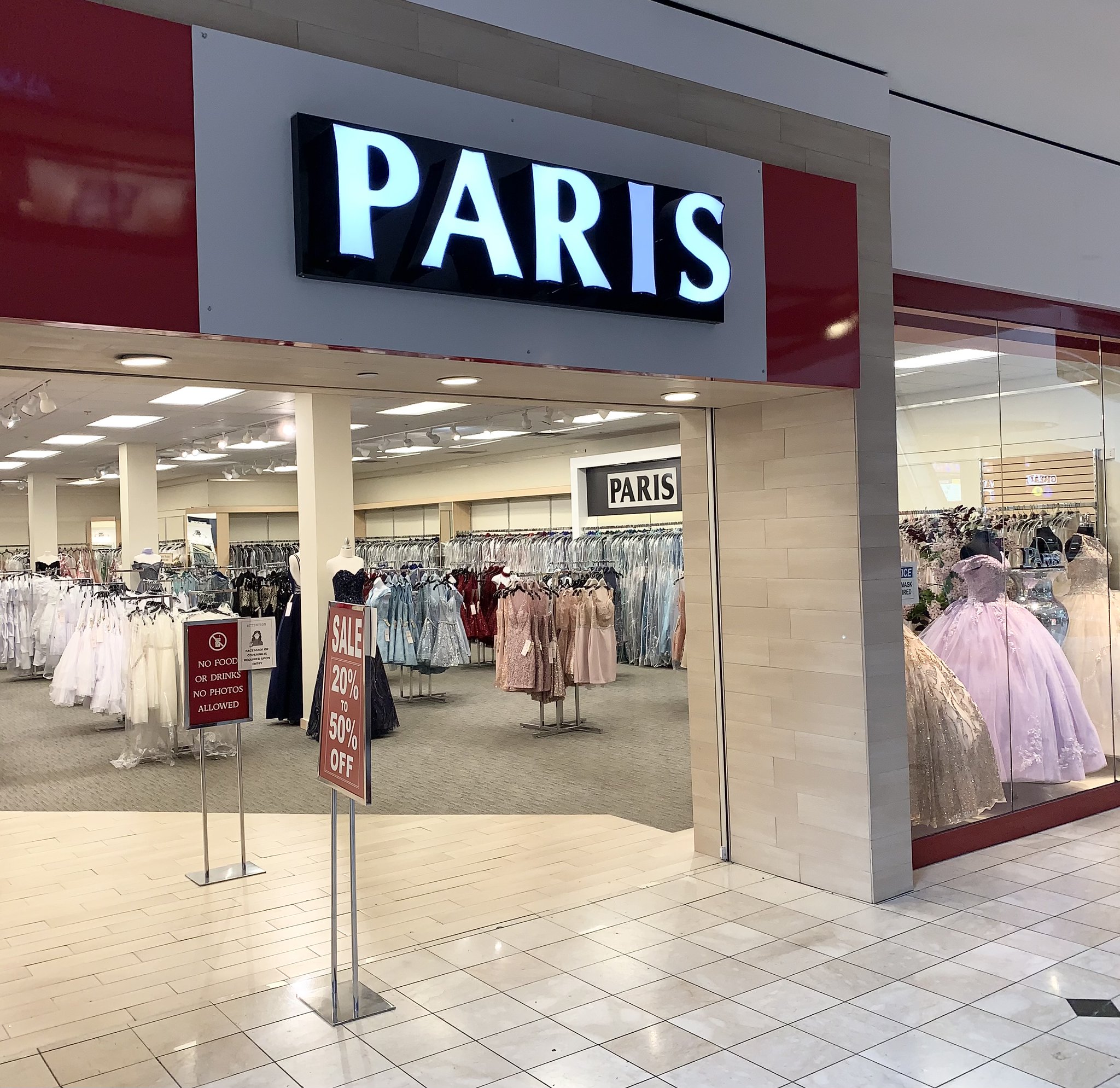 Town Center at Cobb on X: Paris is now open in a new location, on the  lower level near JCPenney and across from Auntie Anne's. Visit their store  for all your formal