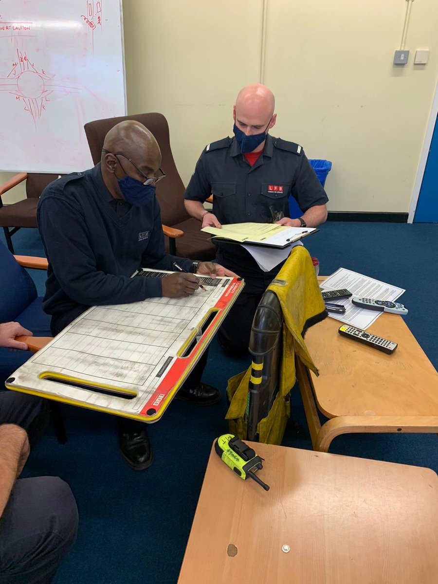 NEAreaTraining's tweet photo. Another excellence performance today@LFBNewham F44 RW. Every piece of FSG detail successfully transmitted from FSGP to Bridgehead to BA crews and back to @LFBControlRoom   Outstanding!Well done all . #operationalprofessionalism #bethebestyoucanbe 
#oneteam @LondonFire @dac_welch https://t.co/bR5A8B7Rvr