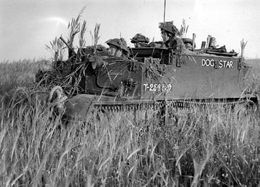The Universal Carrier (Part One)How did this piece of open topped herp-a-derp become the coolest piece of kit in infantry battalions scrapping through the liberation of North West Europe?*I know you're curious...Read on. /1 #WW2  #SWW  #History