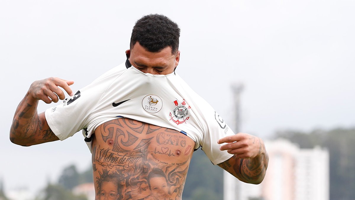 Kazim-Richards then decided to switch up continents. Going to Brazil made sense, as his wife Mariana is from São Paulo.He first went to Coritiba, moving onto Corinthians after six months. As you can see, he was thrilled about this (once he’d got his new shirt on).