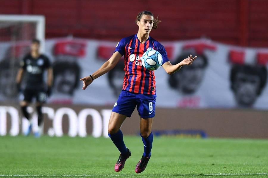 The wheels seem to fall off for San Lorenzo during the Copa but before that Federico Gattoni stepped up to the first team & looked the businessGood in the air, a vocal organiser & decent with the ball at his feet. A worthy successor to Senesi in Bajo Flores