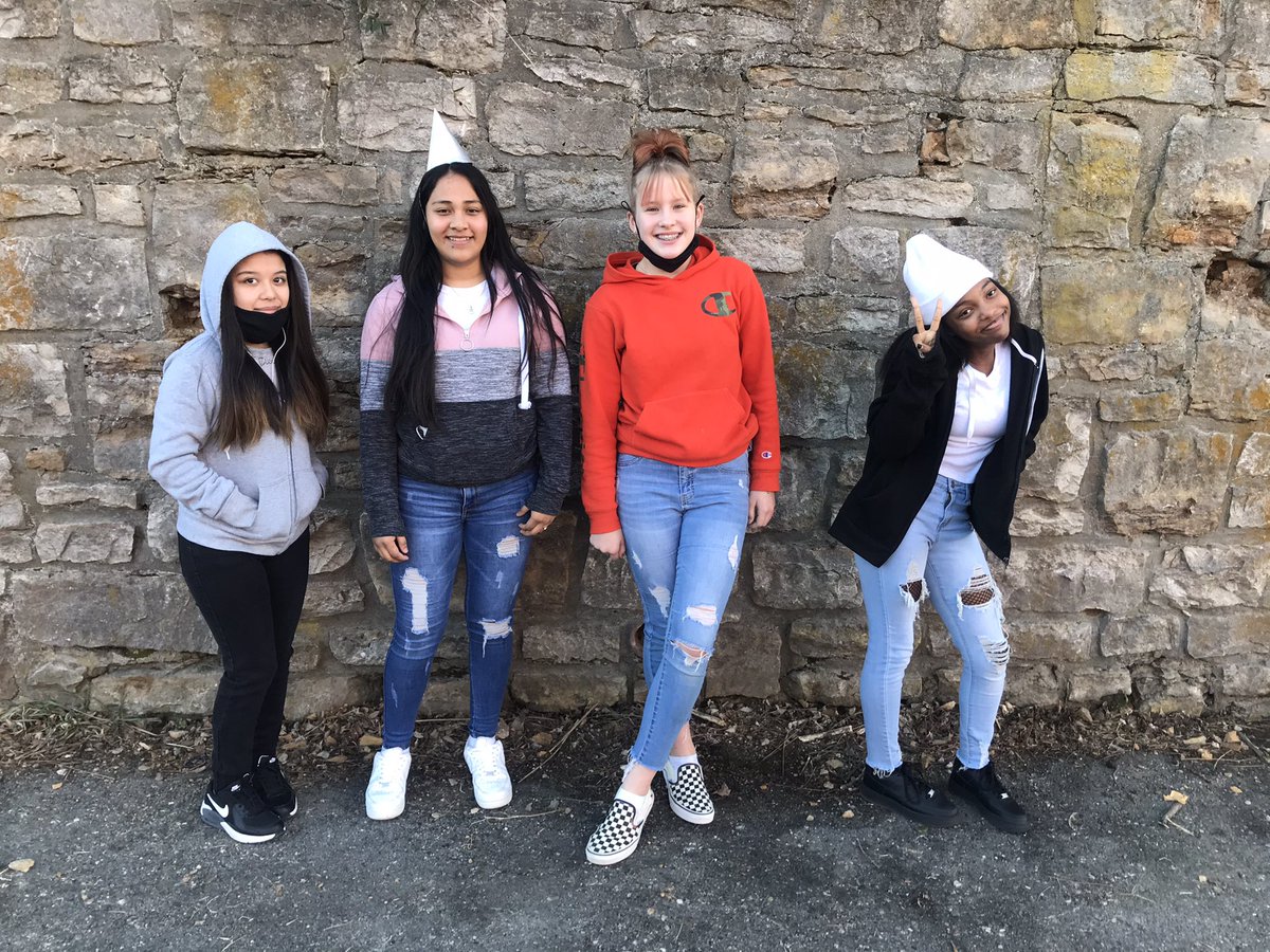 Happy bday, <a href="/emelynrivera24/">Emelyn Rivera</a>! 🥳🎂

#TMStrength #JAGKfam