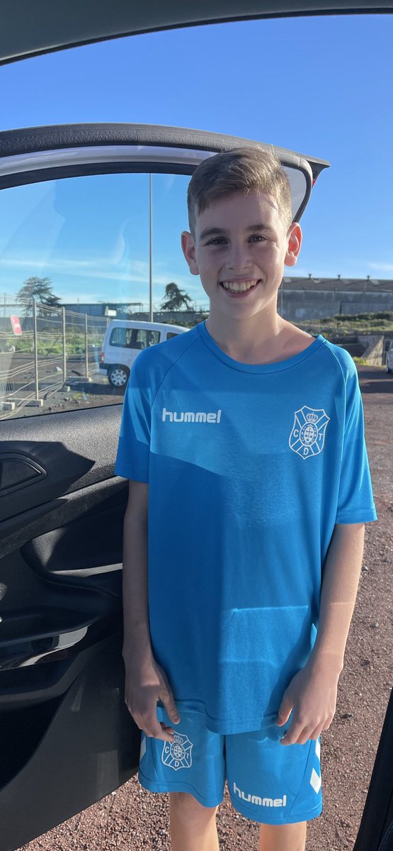 beasley75's tweet image. Finally back to training for the boy #cdtenerife #alfiebeasley @CDTOficial