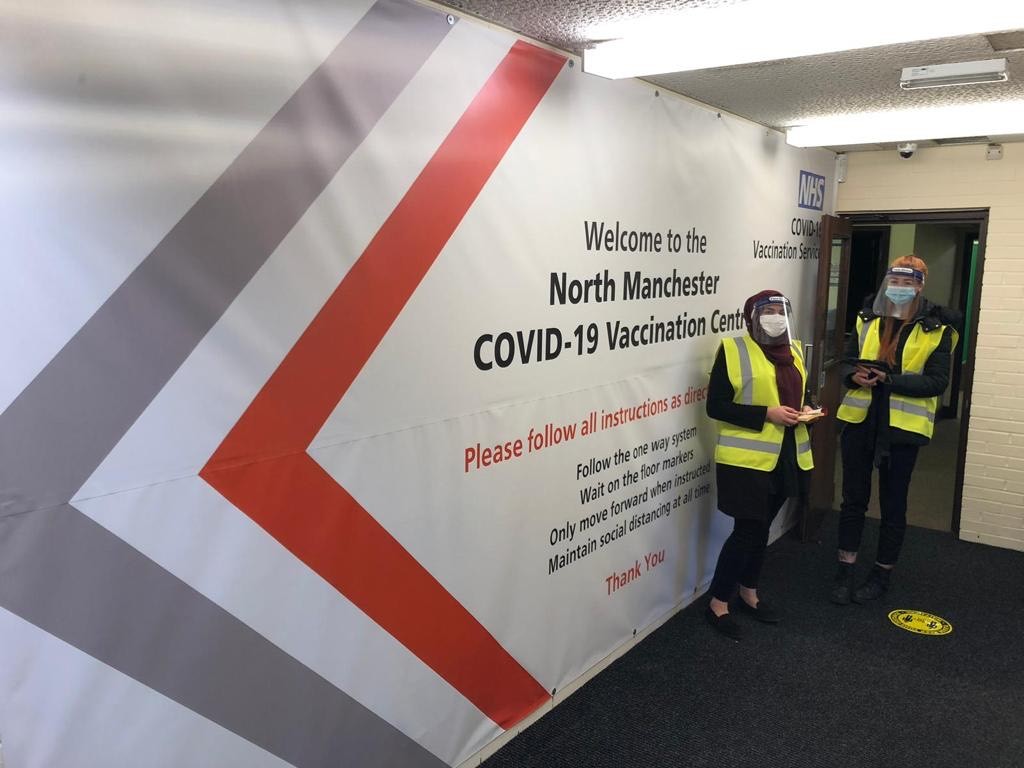 We're loving these pictures from local vaccination sites in GM! 

'We're delighted to be able to provide this service to local residents and highlight pharmacy's instrumental role in the national rollout as well!' - Saf Shafqat, Lead Pharmacist for the new site at #CheethamHill