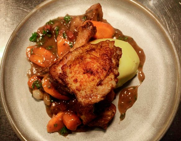 SbNResort tweet media