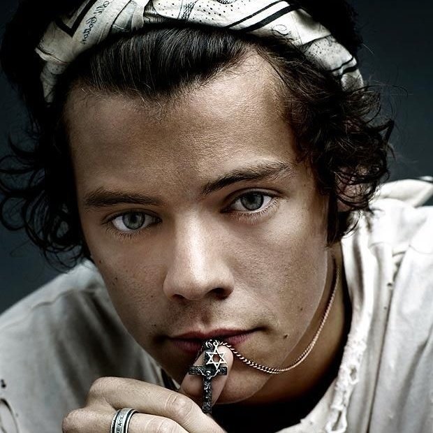 Harry Styles and Tom Holland being total twins; an important thread: