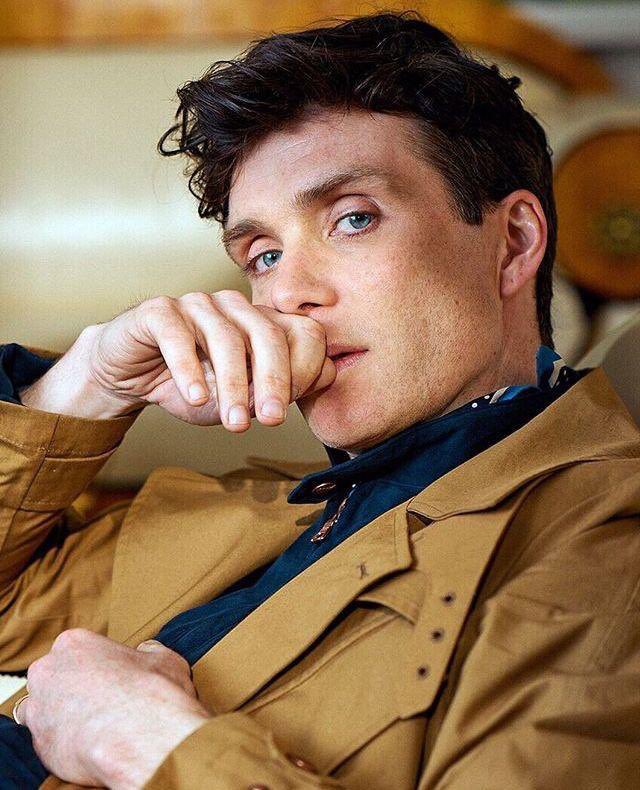 godcmurphy's tweet photo. Nessuno: 

Io che vedo una foto di Cilly: UFWDOHEVIMPHCDFOEIWTWJFOEGWISGOSHRORJQHQLEORJD

#CillianMurphy #TommyShelby #Cilly #Irish https://t.co/kUHw6xkfv6