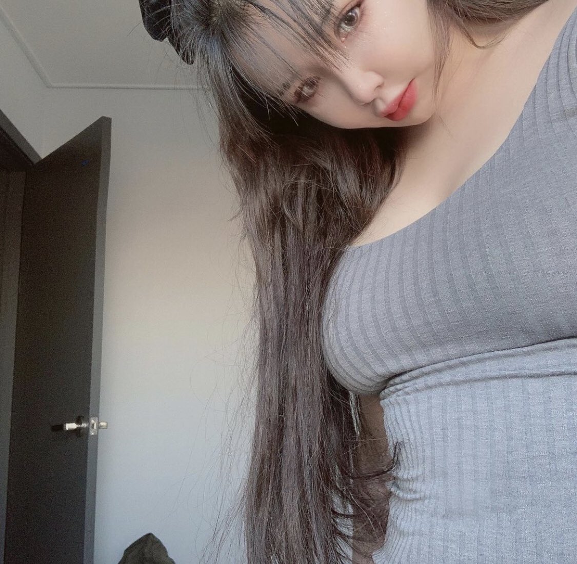 2NE1France_FR's tweet photo. 21.01.2021 | #BOMSTAGRAM
(Photo) prise à l'instant, aujourd'hui 📸
#쥬비스다이어트 #고마워요쥬비스 #juvis #Juvisathome #박봄 #Bom #2NE1
#PARKBOM https://t.co/AwYH9pYuD2