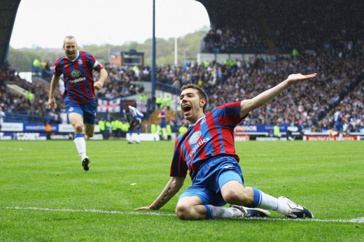Sheffield Wednesday 1 - 2 - Palace 2010Survival Sunday. So much emotion. The header from Lee, why didnt Butterfield just clear it, the finish from Ambrose, why didn’t Stern John just square it, Purse frightening us at the end, Clint Hill barging off the Wednesday fans. Amazing.