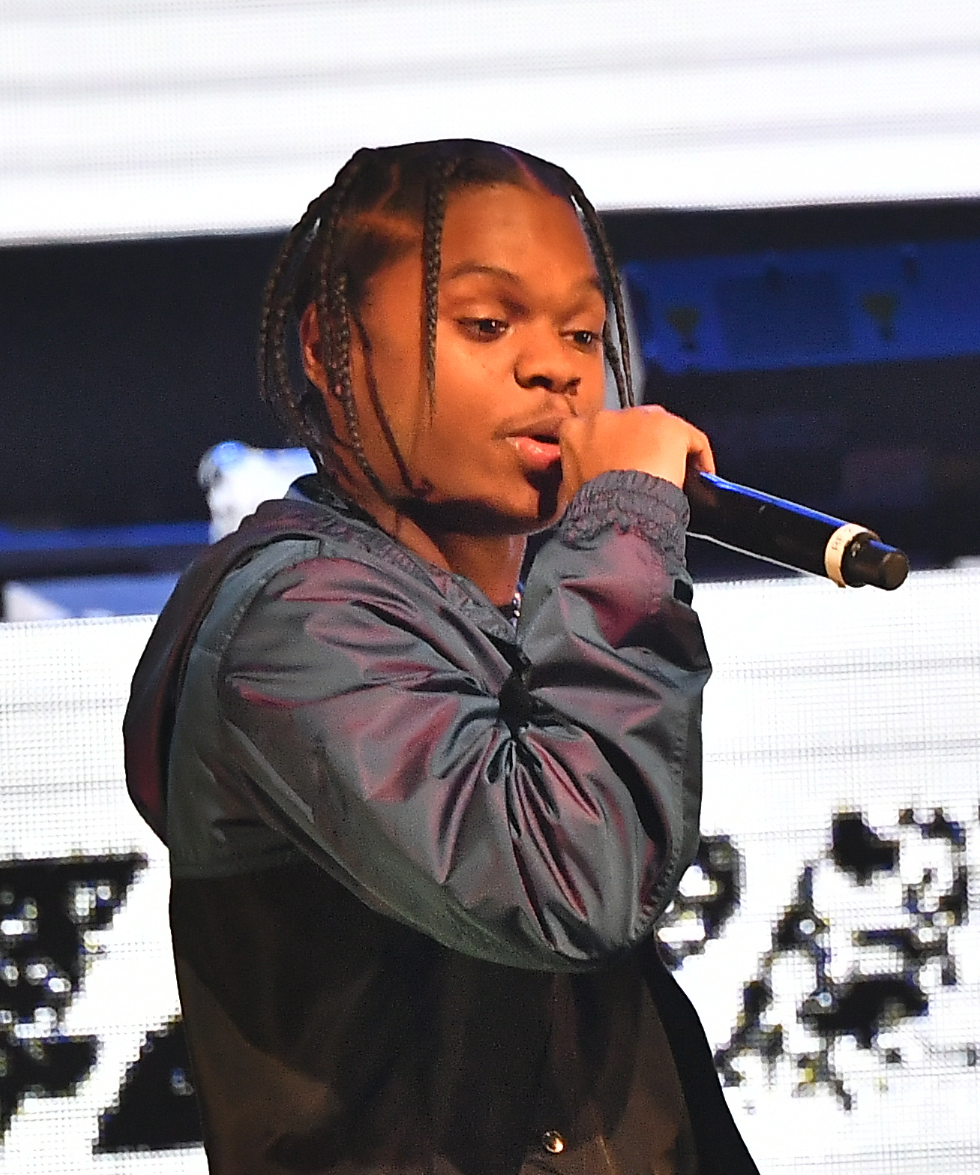 ComplexMusic's tweet photo. DaBaby and 42 Dugg offered to help pay bail for a woman accused of shooting her teen brother's suspected killer: https://t.co/COvjX6anAu https://t.co/taGq9SYdS6