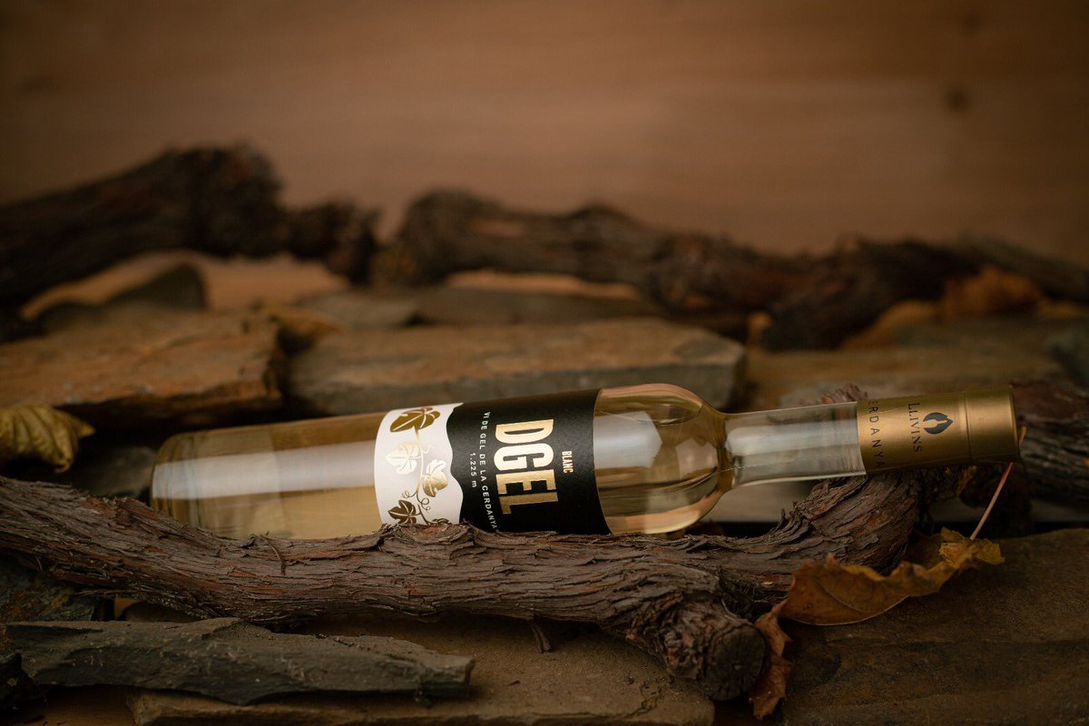 Continuem amb els cellers participants del #TorelloMountainWines

🍷Llivins Mountain Wines - DGel
📍Llívia, la Cerdanya