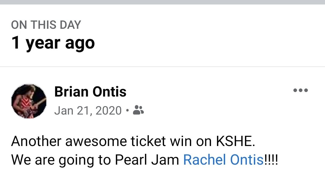 BOntis12's tweet image. @lernvsradio Happy Afternoon Drive Anniversary! I actually won Pearl Jam tickets from you as you were signing off for the 1st #EXIT90. 
(Pic below from my Facebook Memories)
Let&apos;s Clock Out and Rock Out!!