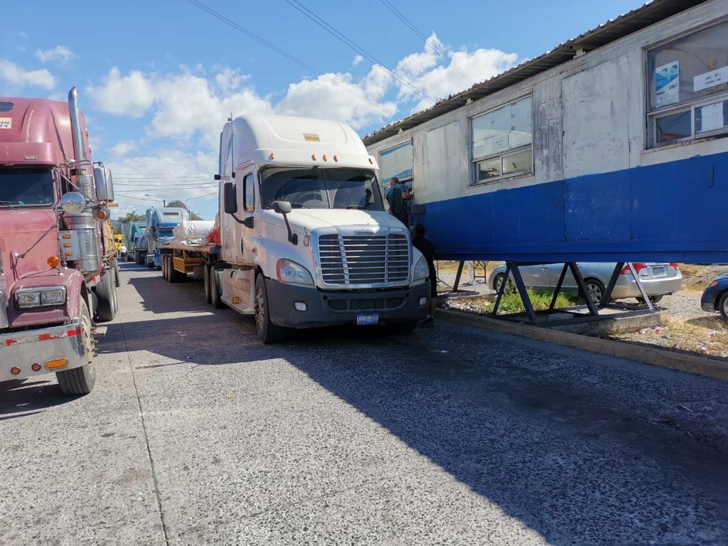enter504's tweet photo. #NoticiasNacionales Aduanas Honduras habilita cámaras de monitoreo en Amatillo y Guasaule como parte de las Estrategias y Medidas de Facilitación #COMIECO #SIECA #AduanasHonduras #Enter504 #Honduras #Amatillo #Guasaule @sg_sieca @AduanasHonduras
https://t.co/XFpd2zpX2Q https://t.co/CD8XX6mJOO