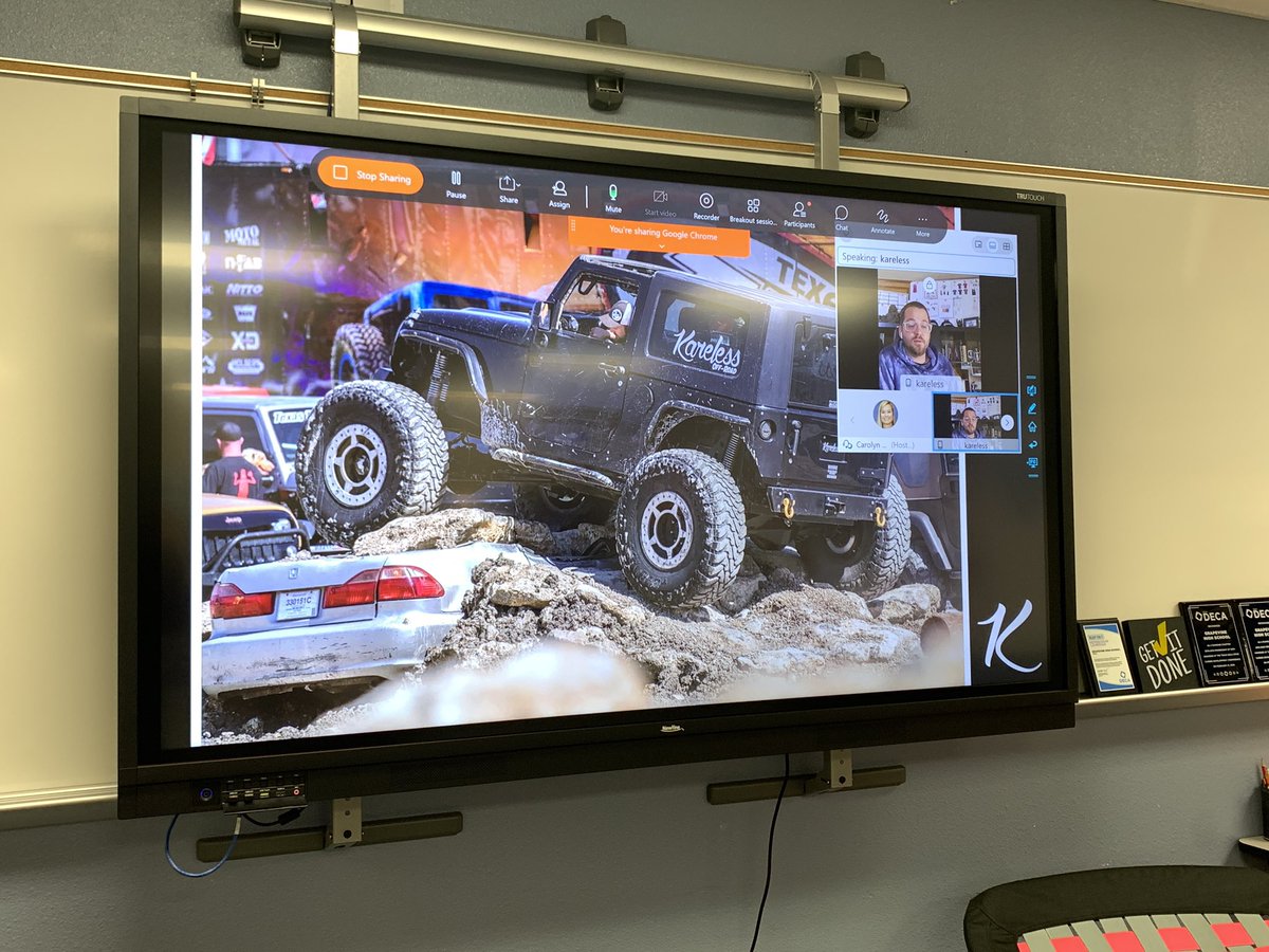 MrsPro22's tweet photo. You know those moment when you think, “I wish I learned that in high school?” Thank you so much to Evan Williams, founder and owner of Kareless for sharing your entrepreneurship story with our marketing students via WebEx! Your knowledge and experience is so impactful! #gcisdcte https://t.co/hq9GdogKCW