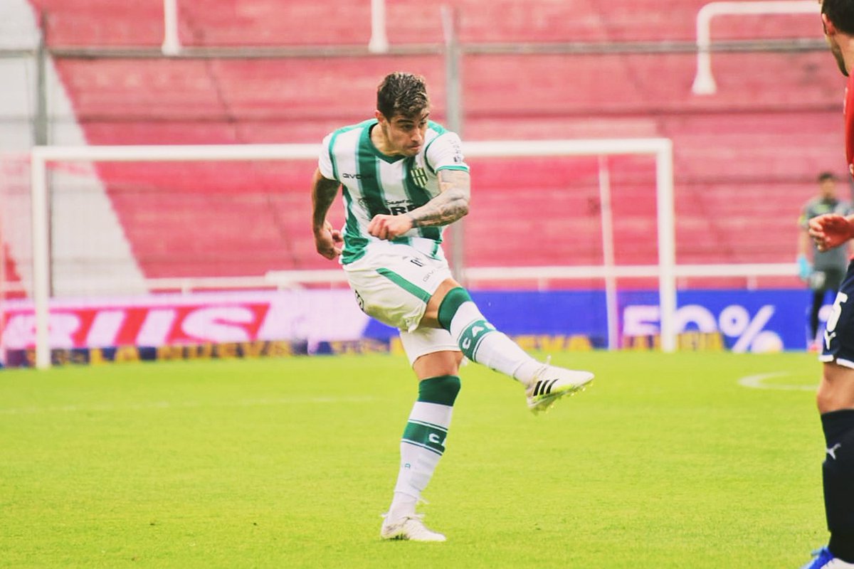 CENTRAL MIDFIELDBanfield had a number of standouts but Martín Payero (22) really excelled. Driving forward with tremendous energy, Payero was everywhere6 Assists (1st)16 smart passes (2nd)Most progressive runsMost fouledMost shots outside area