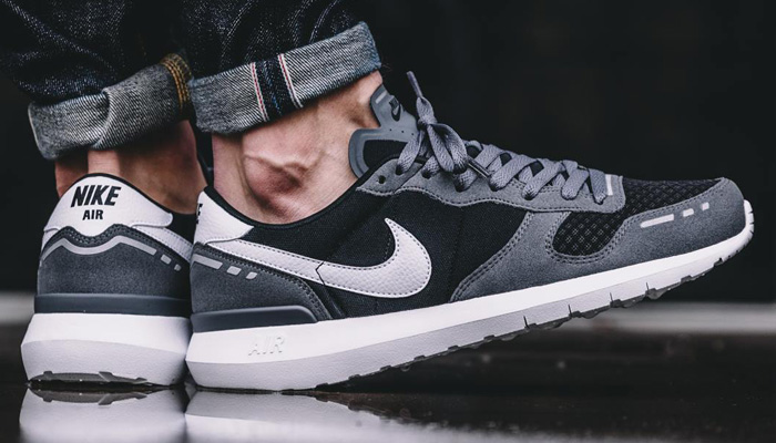 Kicks Deals on Twitter: "Couple select sizes are up for grabs for the black/dark grey-white Nike Vortex 17 for 50% OFF at $49.97 + FREE shipping with your Nike+ account. #promotion