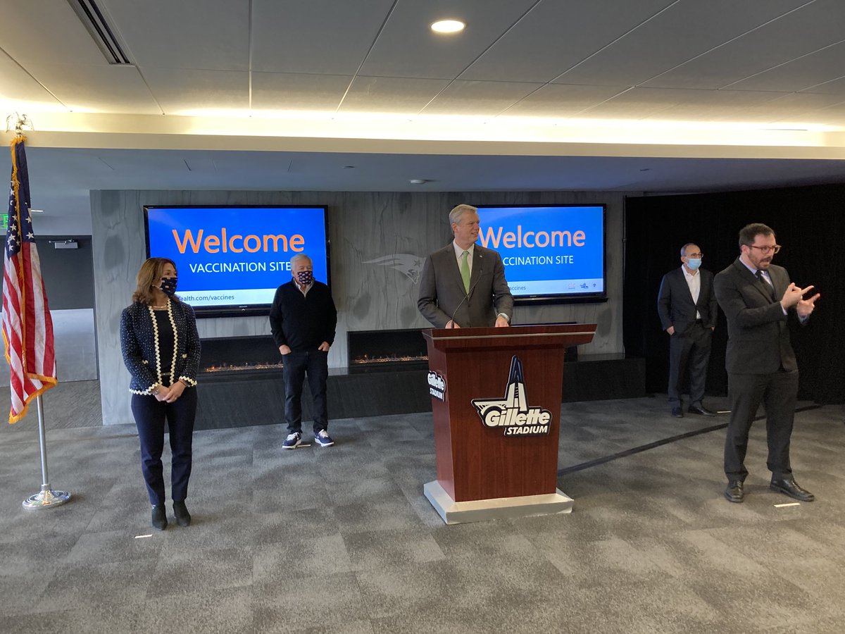 At ⁦<a href="/GilletteStadium/">Gillette Stadium</a>⁩ where ⁦<a href="/MassGovernor/">Governor Maura Healey</a>⁩ is updating us on COVID.  Gillette has been turned into a mass vaccination site #wcvb
