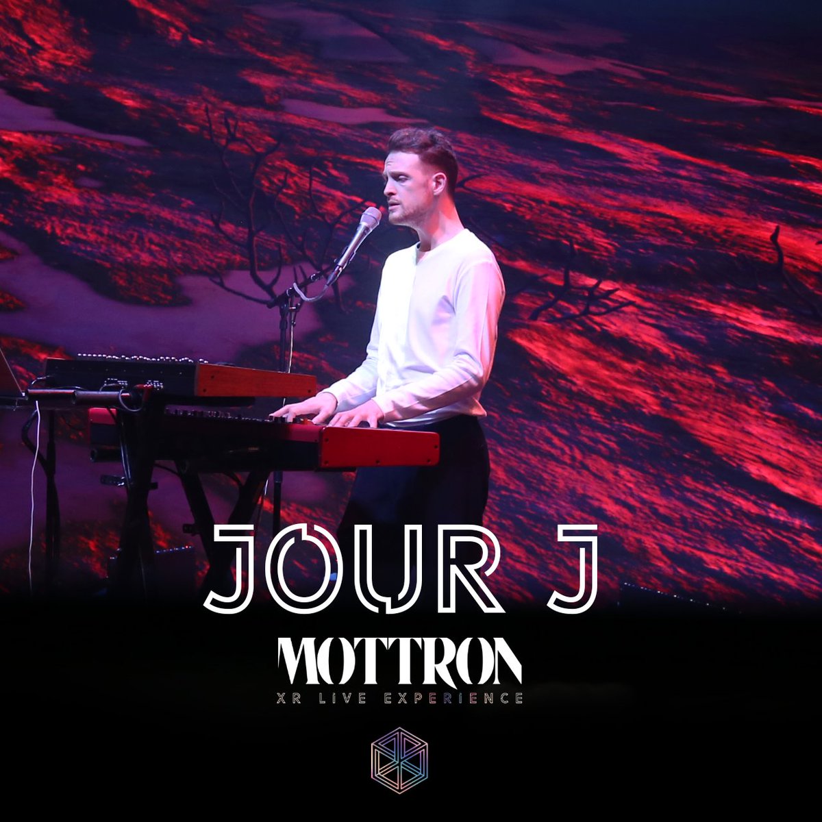 Avec la plateforme #Dazzle, <a href="/MottronMusic/">MOTTRON</a> nous propose une expérience live inédite ! 

Utilisant la XR, une technologie immersive encore méconnue en France, l'artiste nous donne rendez-vous aujourd'hui à 19h pour un live pas comme les autres ! 

🌐| dazzle-live.com