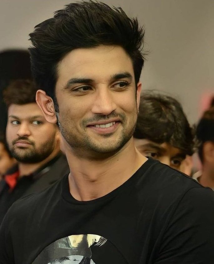 Nadiaa_Islam's tweet photo. Although you’re in heaven now, I feel your spirit with me on my important days. So, on this important day your birthday, I hope you too, can feel all my love for you.

Happy Birthday Sushant. 

#SushantDay https://t.co/MTbKqGgUMM