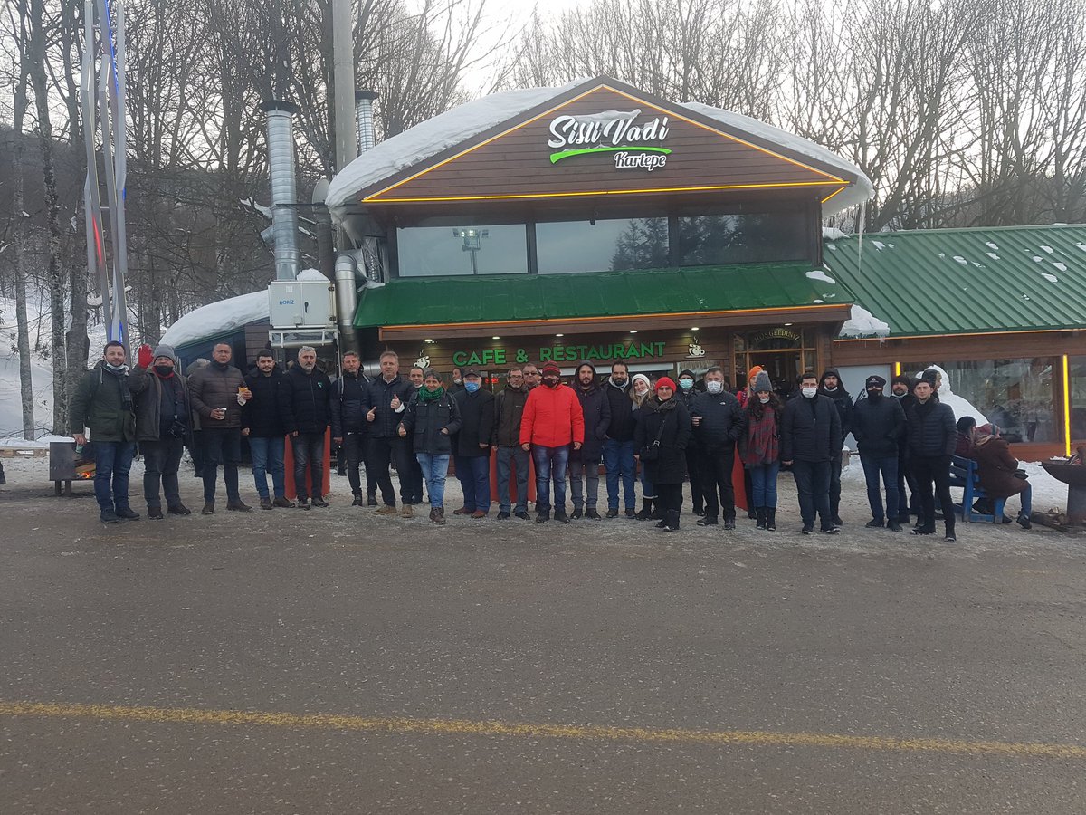 kogace41's tweet photo. Geleneksel olarak gerceklestirdiğimiz Kartepe Buluşmasında meslektaşlarımızla bu yıl da bir araya geldik.. https://t.co/0RRmLQORSY