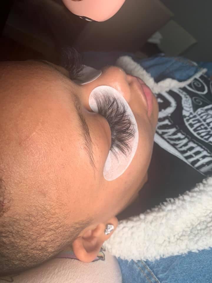 Goddesscreed's tweet photo. Want lashes like this. But don’t want individual come check out my page ! We have 24 different type of lashes for every occasion! At goddess it’s our mission to help women keep their radiance! You are beautiful! #goddesscreed https://t.co/tI4X1NAn9e