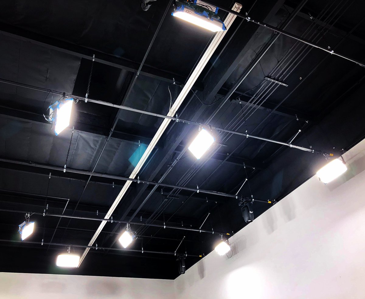KineticLighting's tweet photo. This studio is ready for action with a new pipe grid, lighting fixtures, and control system.
.
#lightingsales #pipegridinstallation #lightingcontrolsystem #lightinginstallation
.
@arri #skypanels60 @ClayPakyNews #axcorwash @ETCInc #echotouch https://t.co/KwCZyCcalb