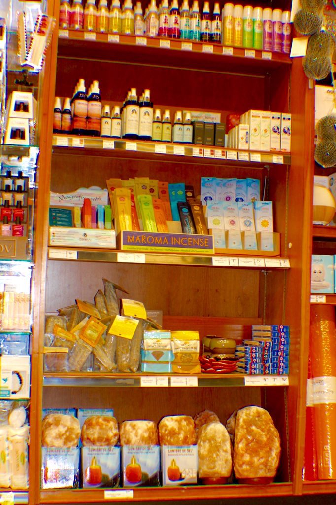 BeeyoLtd's tweet photo. Experience the distinctive scent of #frankincense and #myrrh. It’s gentle drifting scent that leaves a pleasant imprint in your memory.

Find and experience these ancient aromatic resins at the #incense | #aromatherapy section, Whole Foods Market in all ON 🇨🇦 stores #beeyo https://t.co/wVMn3T2Bo9