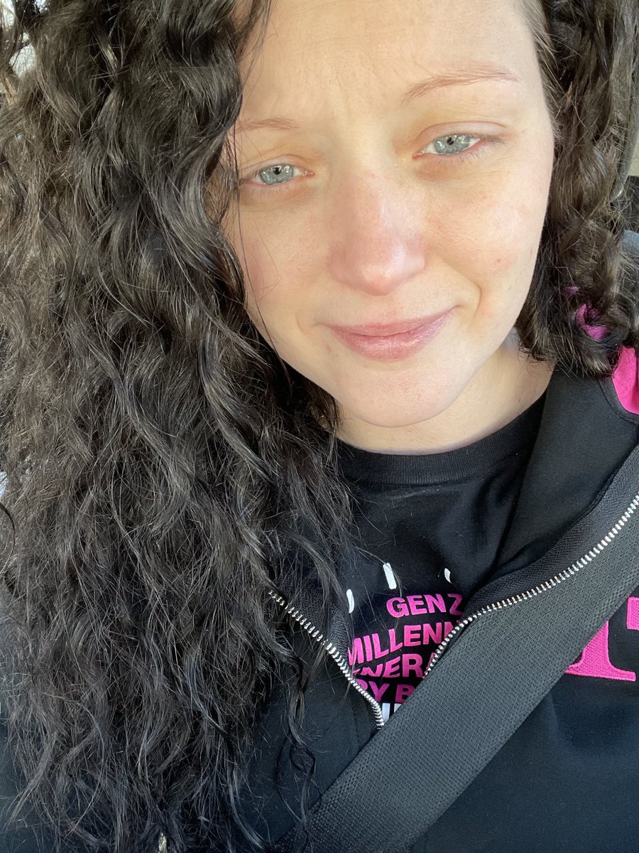 Embracing the all natural #nomakeup #faceunhiddenfrommask #curlsfordays light sensitivity is a thing for sure #squintyeyes #BeYOU