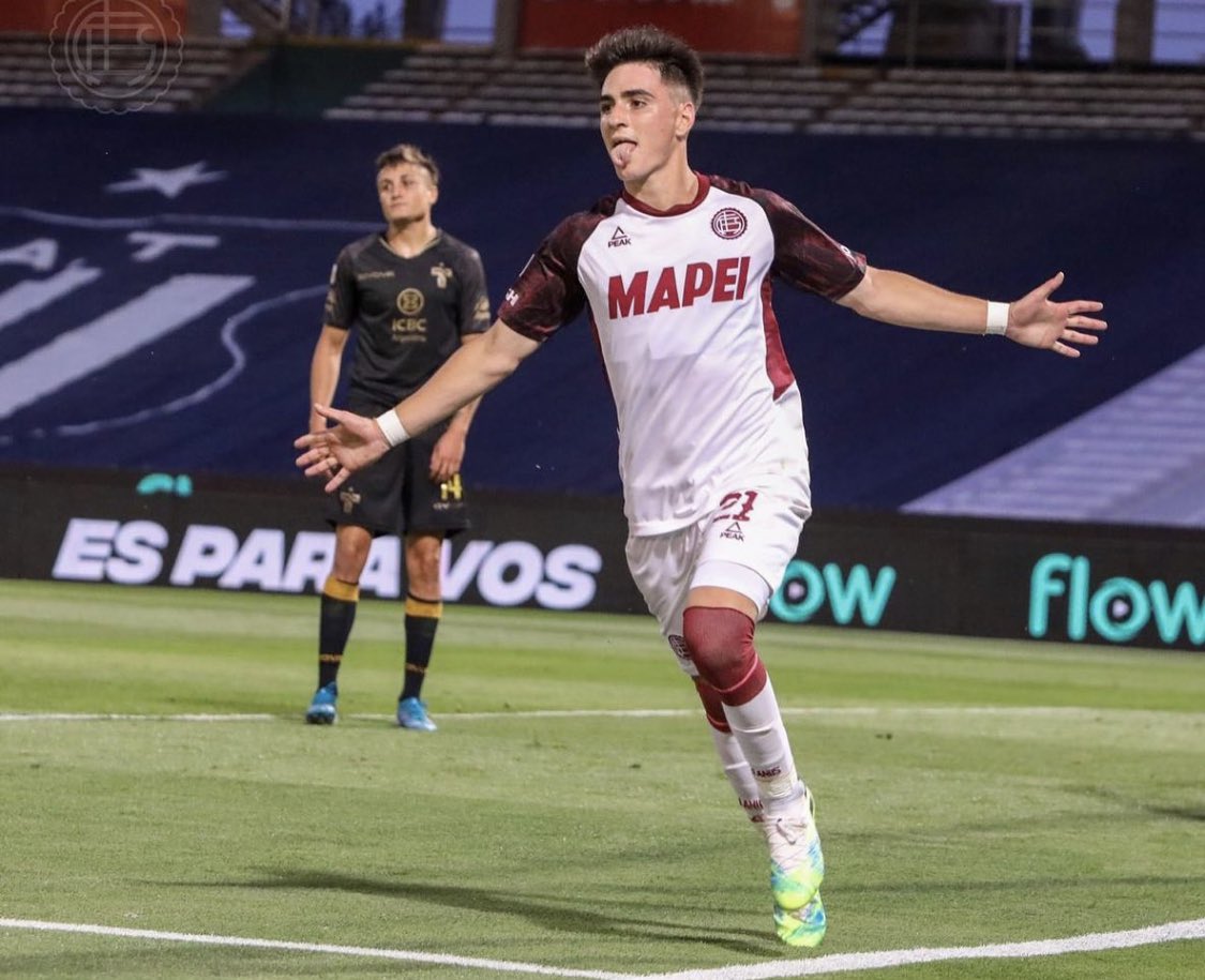 Serious injury ended Pancho Gonzalez’s (19) Copa but Newell’s have a real prospectOnly goals were lacking from a bright debut at Central for Pupi Ferreyra (18)They just keep coming at Lanús & Franco Orozco (19) is nextCutting in off the right Vélez's Luca Orellano (20) 