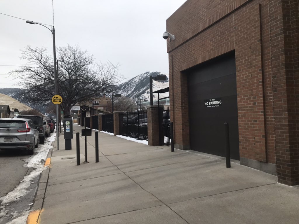  #HAPPENINGNOW: A Montana buisnessman Henry Muntzer, is making his first court appearance in Missoula right now. He is being held under charges relating to the storming the U.S. Capitol on Jan. 6th.Follow  @NBCMontana and  @MackenzieQNBCMT for the latest developments