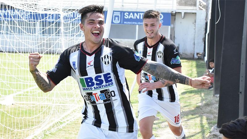 Other strikers to catch the eyeAlexander Díaz (20) - San LorenzoTomás Badaloni (20) - Godoy CruzAbel Argañaraz (22) - Central CórdobaMauro Luna Diale (21) - Unión