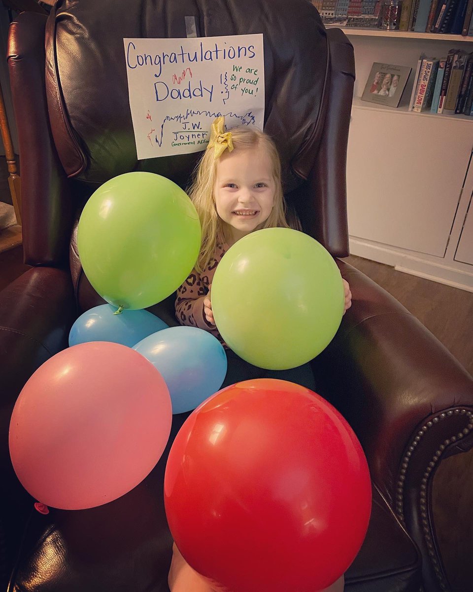 mk_joyner's tweet photo. EK is just like her Mama in that she will take any excuse to celebrate 🎉  so of course we surprised @Jason_Joyner a couple nights ago because we are so proud of him and his new firm, @JWGovAffairs ! 

(She insisted we make a 🎈 trail) https://t.co/f1u2j8nObo