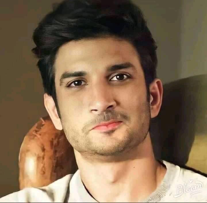 PIYALIBH's tweet photo. He has always lit up our lives with his ideologies &amp; will continue to illuminate the same forever ❤️#SushantDay https://t.co/09olZIJ1mj