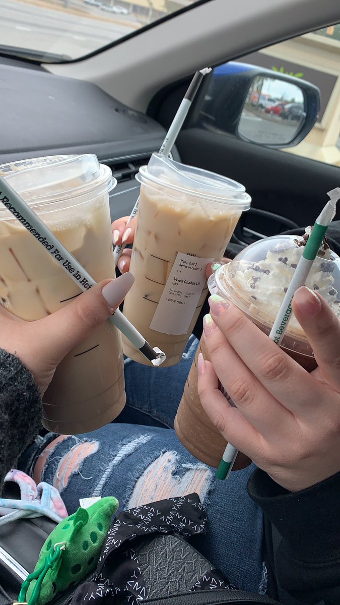 Jinxthis0398's tweet photo. @eef_nestor Omg thank you Ethan!!! @pleased_peanut took her HESI today to become a nursing student and she passed!! Celebrating!! 🎉🎉 https://t.co/MzAKiR9d3t