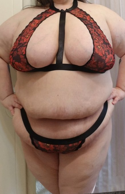 New #lingeriestyle for #thiccthursday Uncensored pic on my #onlyfans page! I'm a newbie so only $3 for<a href="/tag/lingeriestyle"class="tags">#lingeriestyle</a><a href="/tag/thiccthursday"class="tags">#thiccthursday</a><a href="/tag/curveygirls"class="tags"><span>#curveygirls</span></a><a href="/tag/titjobs"class="tags"><span>#titjobs</span></a><a href="/tag/hugeknockers"class="tags"><span>#hugeknockers</span></a><a href="/tag/bbwbelly"class="tags"><span>#bbwbelly</span></a>