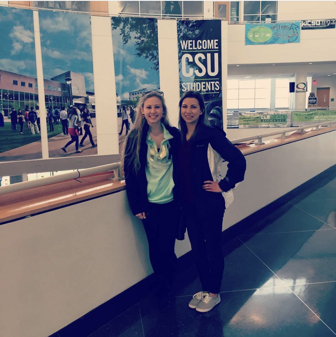 HenrichsenErica's tweet photo. #CSUCOM447 Intro of me.
🌱
I am a double major in Envir. Studies and Prom Com.
🌊
I am on the diving team.
🤓
I am in the Honor’s College.
💕
In May, those will no longer be true.😢
This was 4 years ago when I went on my first college visit to CSU. Now, I am graduating. Crazy! https://t.co/gG4gaLphq0
