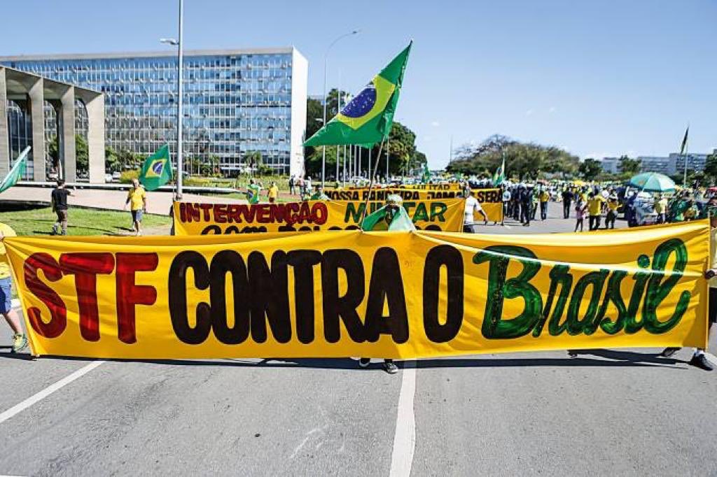 GalizaAr's tweet photo. A Suprema Arrogância já cansou o POVO brasileiro! Basta 🤚#EstadoDe Defesa , sim ! https://t.co/O4Xr8GVPSc