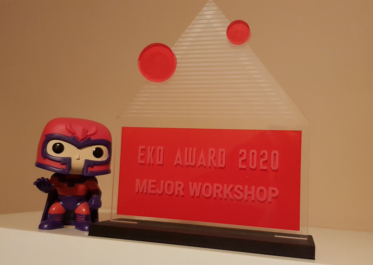 CarloSeisdedos's tweet image. ¡Ya lo tengo en mis manos!

El galardón del Mejor Workshop que me concedieron los asistentes a la última edición de @ekoparty #Pwndemic por fin ya ocupa su lugar...
¡Gracias 🕵️‍♂️🕵️‍♂️🕵️‍♂️!