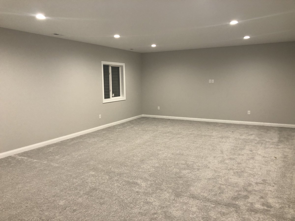 KyleHanna12's tweet photo. #homeprogress https://t.co/yRnZi39nuS