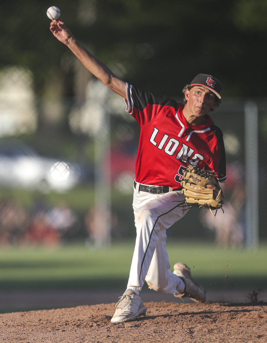 Carson Recker tweet media