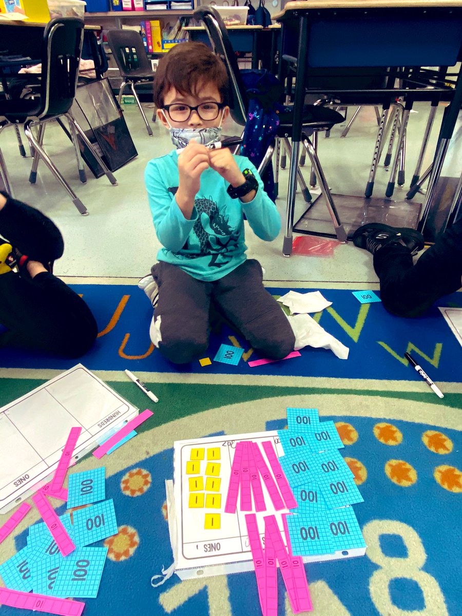 ToniaG54502582's tweet photo. Guess who started Place Value today?? They loved working with their municipalities and learning how to build numbers. Nothing better then hands on learning and the excitement they get once it clicks and sticks!! #Werockmath
#Riveraallstars https://t.co/f20Bja01zI
