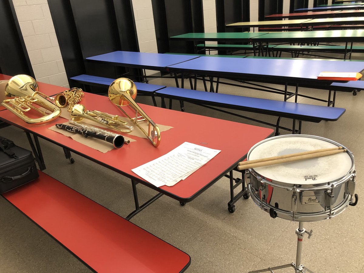 Met with &amp; demonstrated instruments for part of the 6th grade <a href="/MGUSC_Eagles/">Park Elementary</a> today! Looking forward to meeting the rest of the 6th grade over the next 2 weeks. Starting to discuss music options as 7th graders. Already excited for the next group of Argyll band students!#WeAreMG