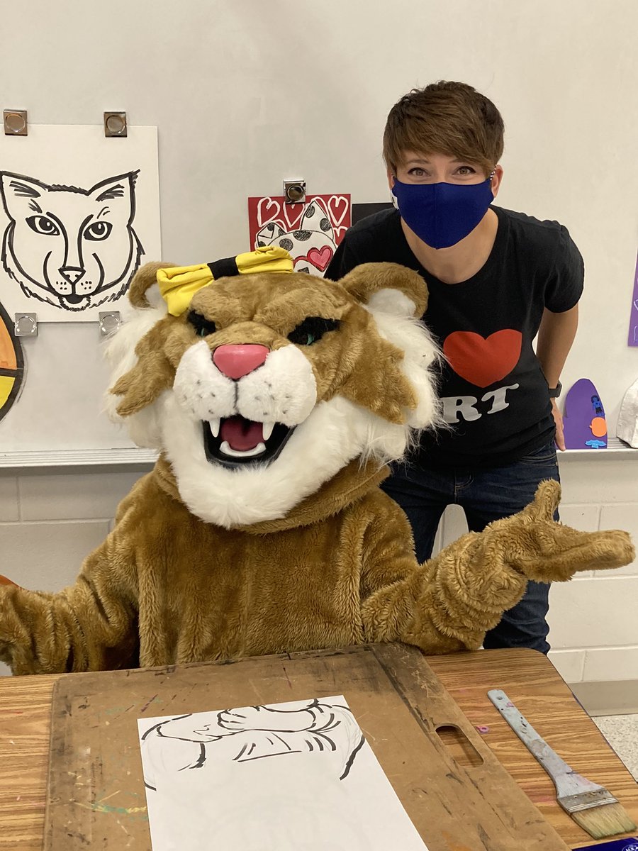 htucker27's tweet photo. Thanks @BNearhoofMES for an amazing Virtual Art Night! MES is lucky to have you! @McAllister_ES #MESisourhappyplace #MESrocks https://t.co/dc4h1ycqGH