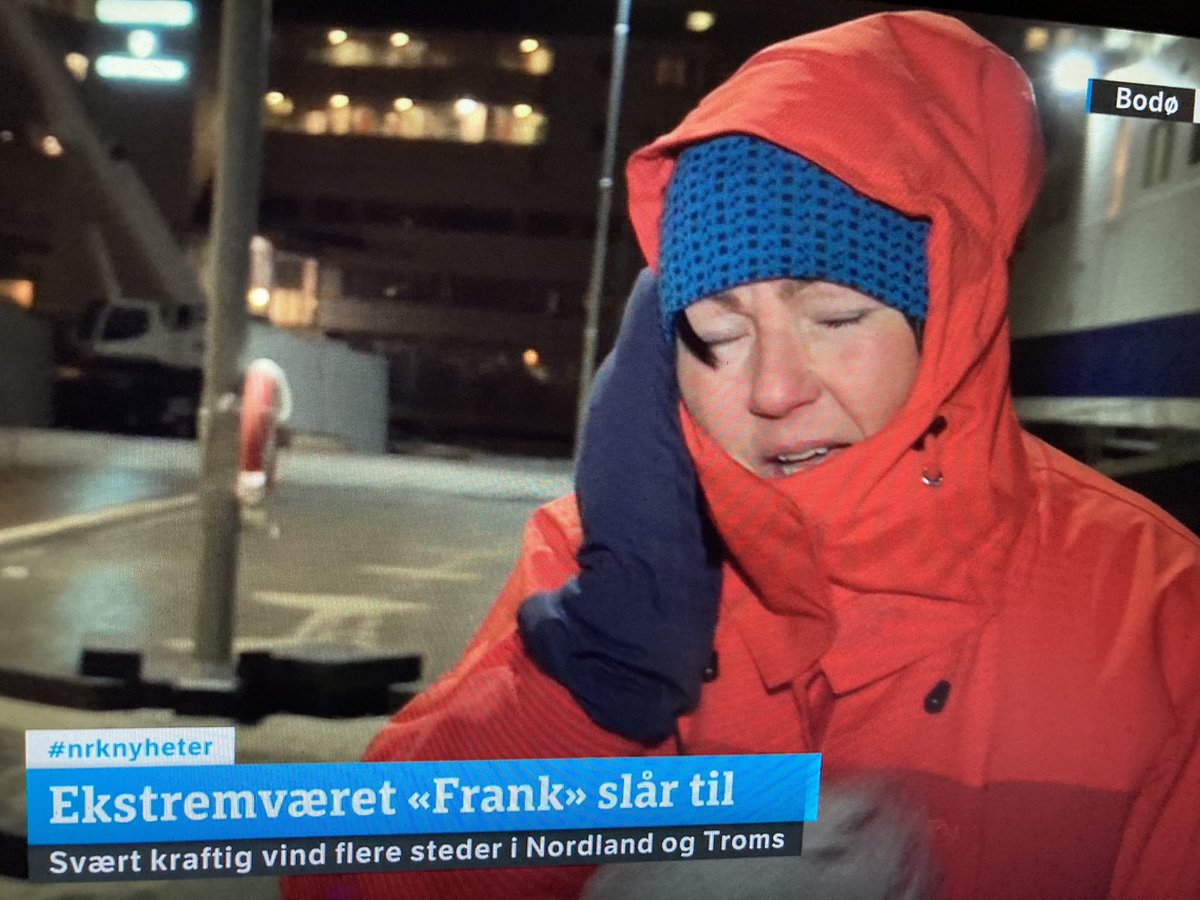NRK-Monica i uvær. En av landets tøffeste utegående reportere. Et forbilde for andre. #nrk #nordland
