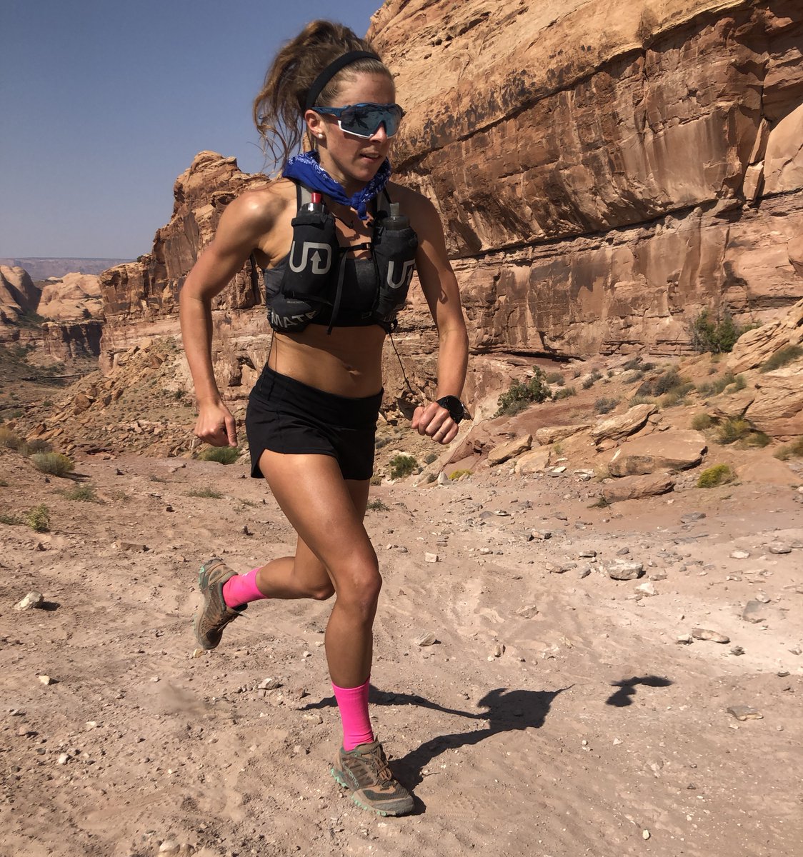 geardotcom's tweet photo. This week we caught up with Alycia Hill, professional triathlete and @RudyProject1985 athlete. Click the link to learn more about @alycia_hill and what meal she craves most when she is on the road! https://t.co/RgJkavisnS #TipsTricksandTruths #RudyProject #ElevateYourPerformance https://t.co/a7B428nIKI